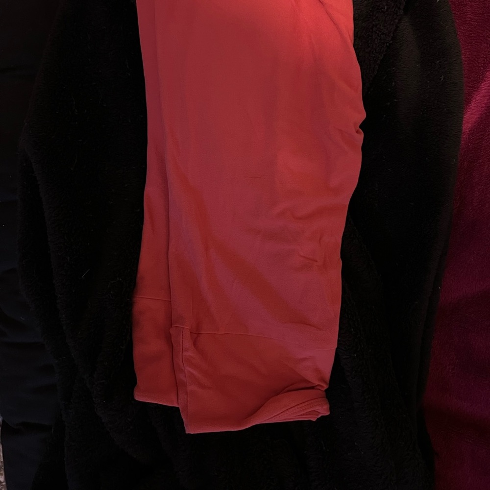 One size Lularoe Pink Leggings. New without tags.